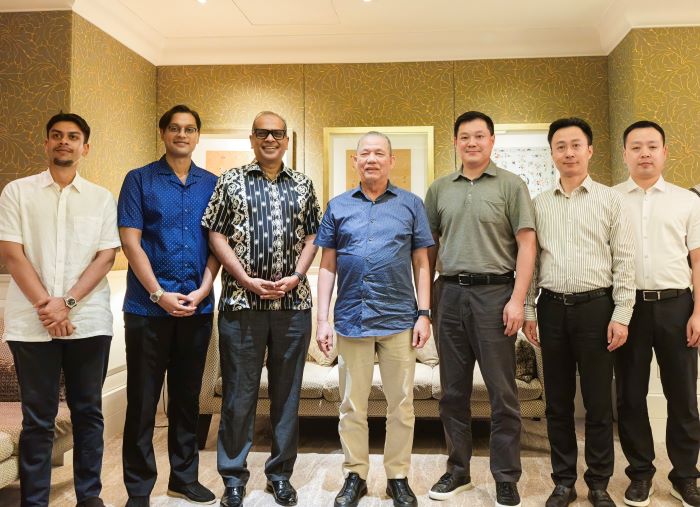 1747644203009065745.jpg 昊主席與馬來西亞副總理會(huì)談1.jpg